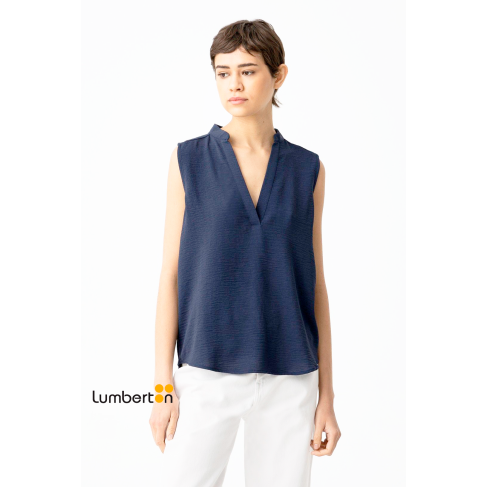 Blusa sin mangas "fluida"...