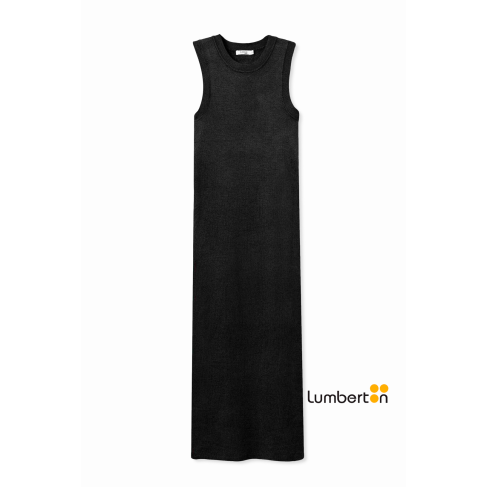 Vestido sencillo sin mangas...