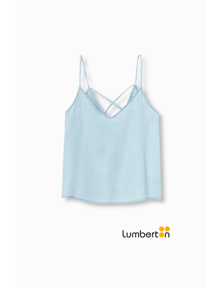 Top azul cielo de tirantes con escote de pico MYLA