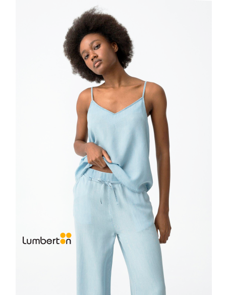 Top azul cielo de tirantes con escote de pico MYLA