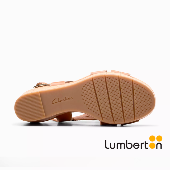 Zapato tiras marrones cruzadas SABINA