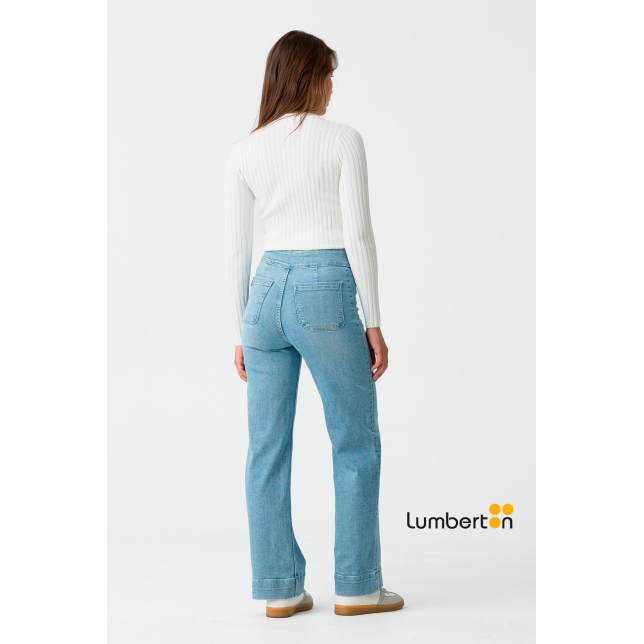 Tejano con dos bolsillos delante...