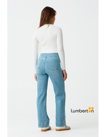 Tejano con dos bolsillos delante acampanado azul claro OLIVIA