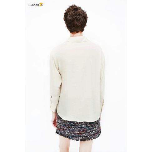 Camisa blanca con crepé... 2