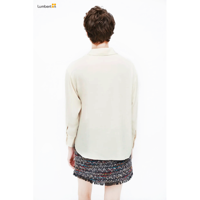 Camisa blanca con crepé satinado11217