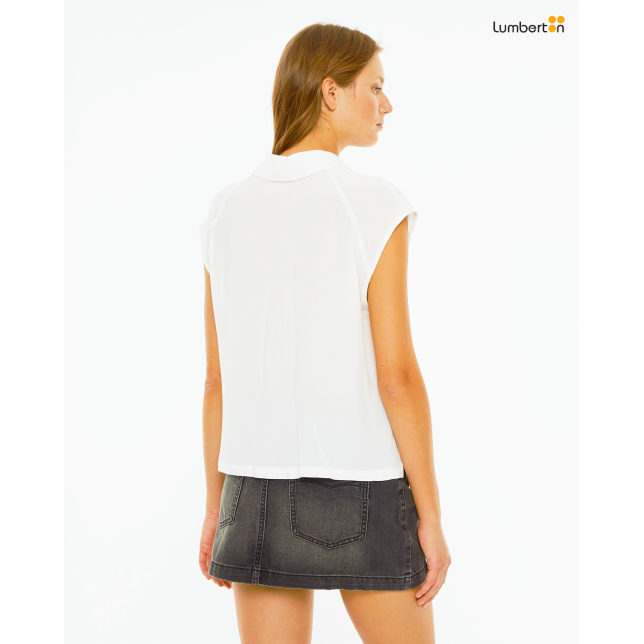 Camisa fluida oversize hombros...