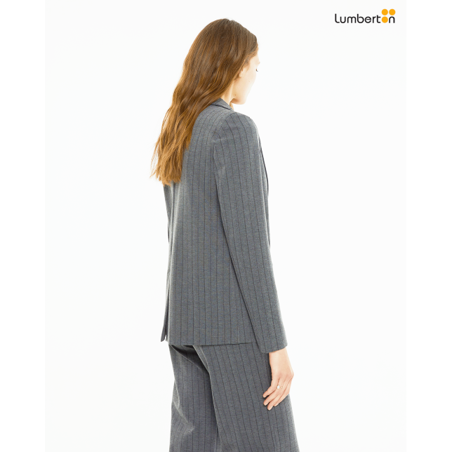 Americana corta tejido raya...