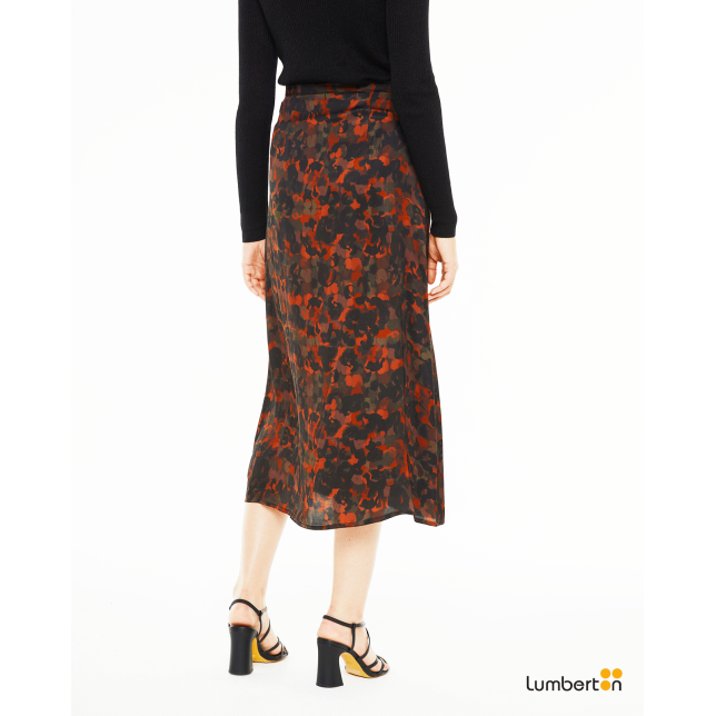 Falda midi estampada evasé con...