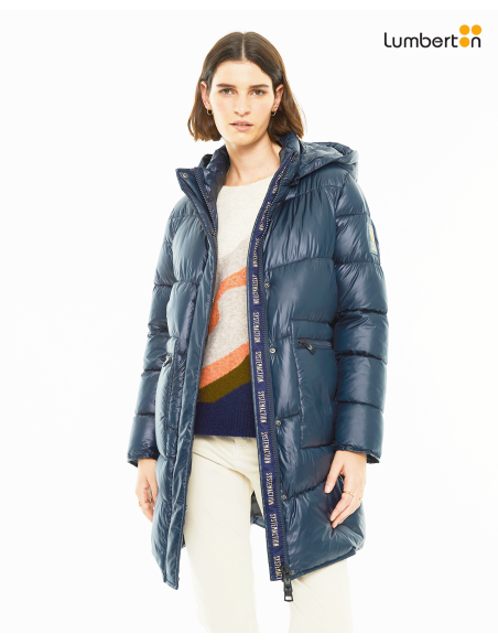 Anorak midi acolchado con capucha cierre...AKO06