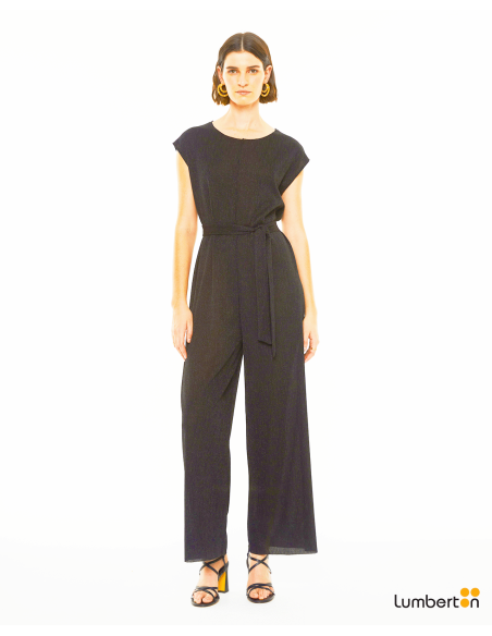 Mono largo de tirantes de pierna anchaMON06