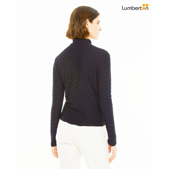 Camiseta manga larga con detalle cut...