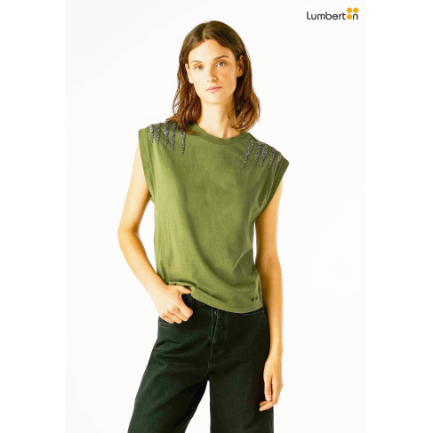 Camiseta verde manga corta...