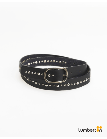 Cinturón de piel con tachas y hebilla metálicaCI802