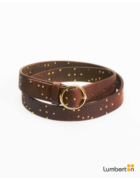 Cinturón de piel con tachas y detalle agujeroCI904
