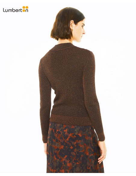 Jersey ajustado con brillo detalle cut outJEN27