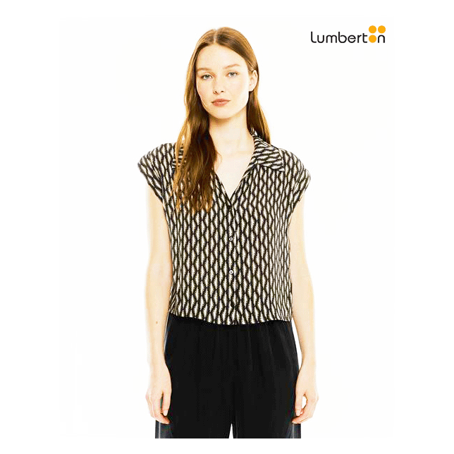 Camisa estampada cuello camisero...