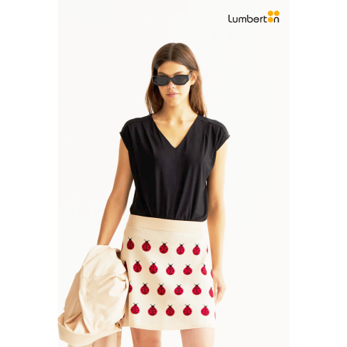 Camiseta Negra Manga...