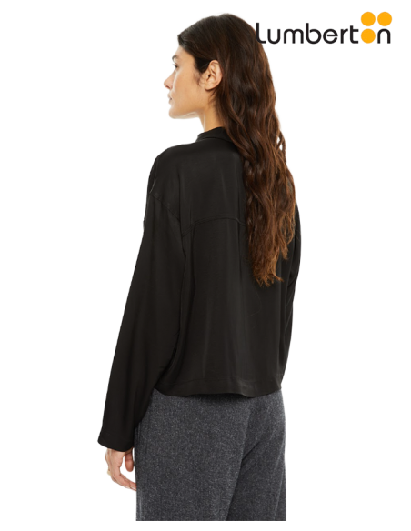 Camisa satinada con bolsillos frontal negra CA90N