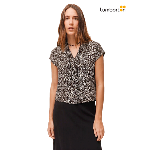 Blusa Negra Estampada...