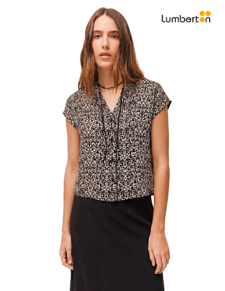Blusa Negra Estampada Cuello MaoCA708 Systemaction