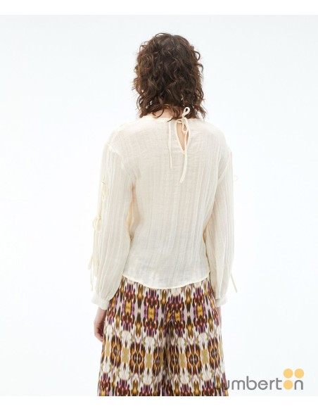 BLUSA LAZOS EN LA MANGA BEIGE BS317