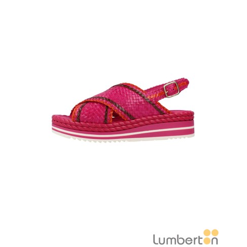Sandalia fucsia trenzada... 2