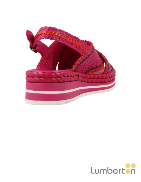 Sandalia fucsia trenzada cruzada hebilla MILANF