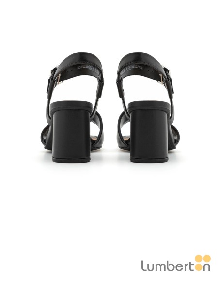Sandalia negra tacón hebilla alta DEVAMAEN Clarks