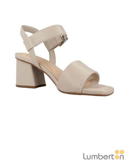Sandalia beig tacón repunte pala hebillaSIARA65B