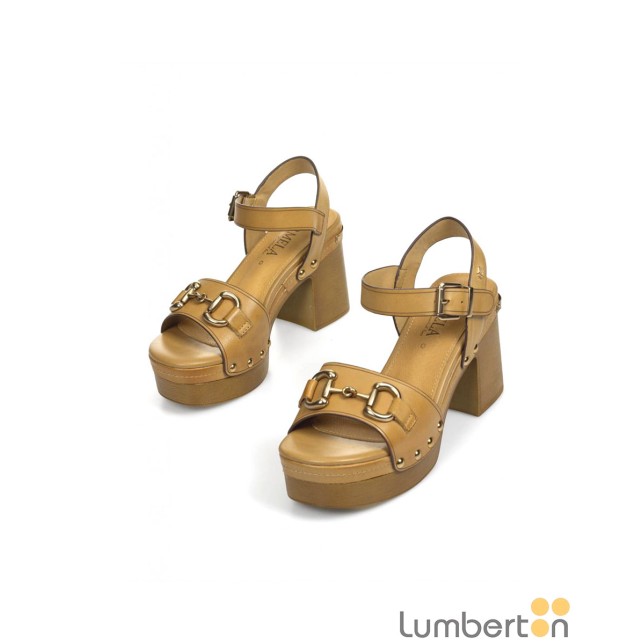 Sandalia camel plataforma hebilla y...