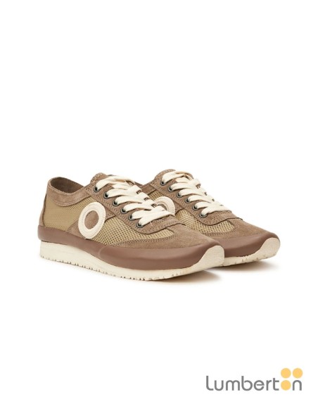 Zapatillas caladas con suela marrón JOANACO