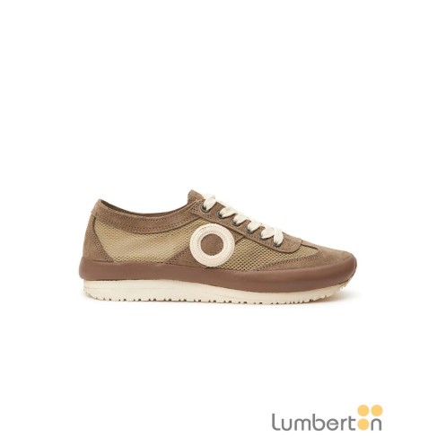 Zapatillas caladas con...