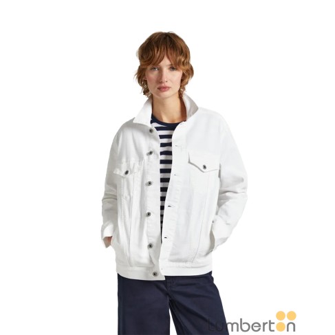 Chaqueta blanca bolsillos...