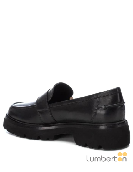Mocassin con hevilla y plataforma negra 161907N