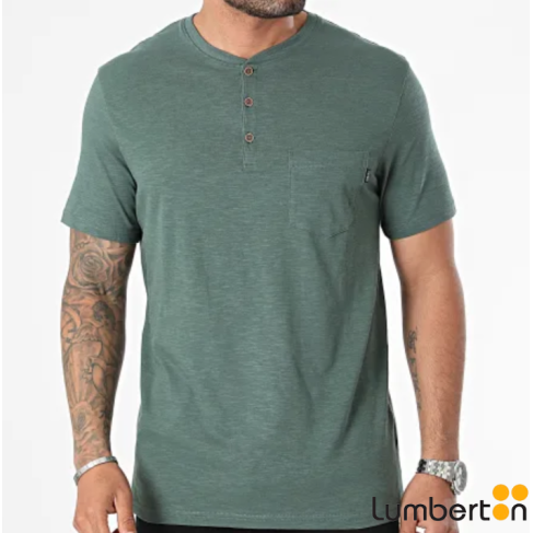 Camiseta básica con botones...
