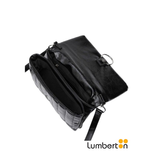 Bolso Rojo aguatado detalle boton...